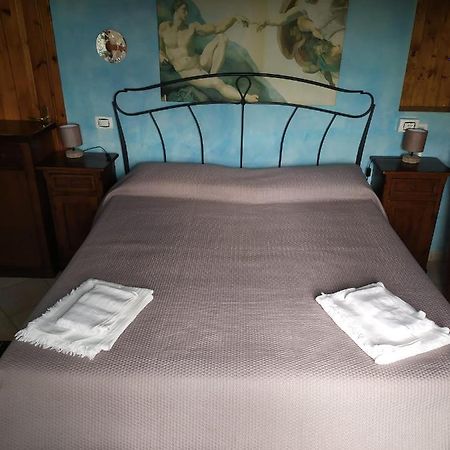 Bed and Breakfast Da Teresa à San Teodoro  Extérieur photo